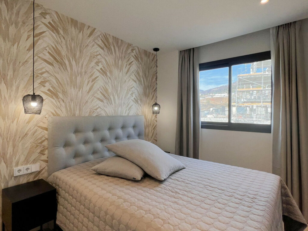Middle Floor Apartment Higueron Málaga - image 27