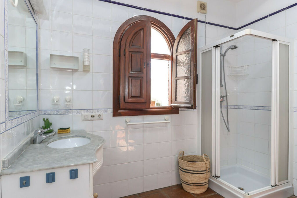 Detached Villa Alhaurín el Grande Málaga - image 27
