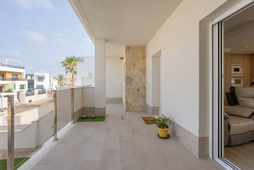 Ground Floor Apartment Villamartin Alicante - image 26
