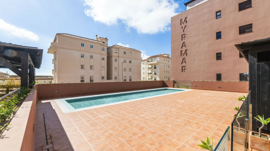 Penthouse Benalmadena Málaga - image 27