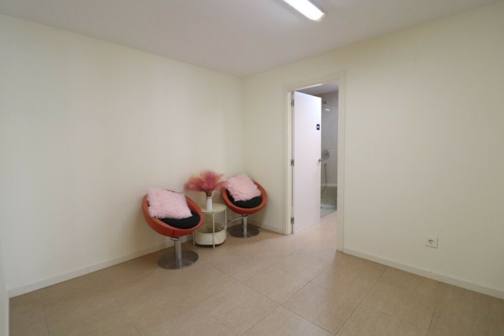 Detached Villa La Marina Alicante - image 27