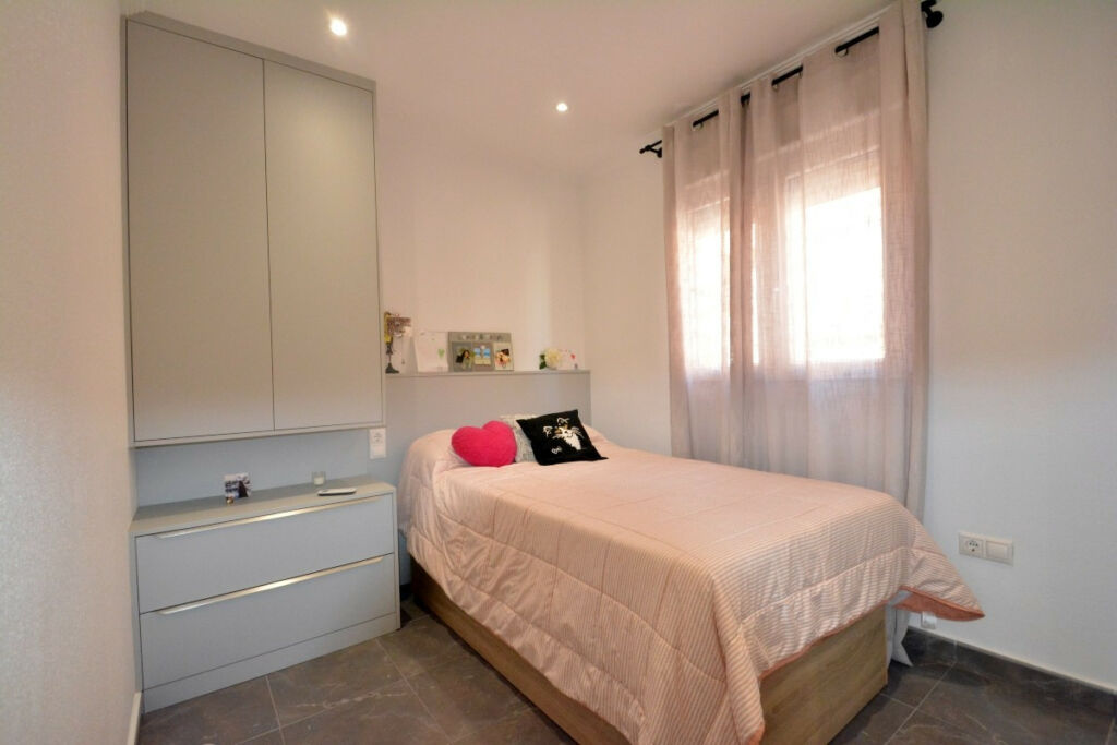 Semi-Detached House Guardamar del Segura Alicante - image 27