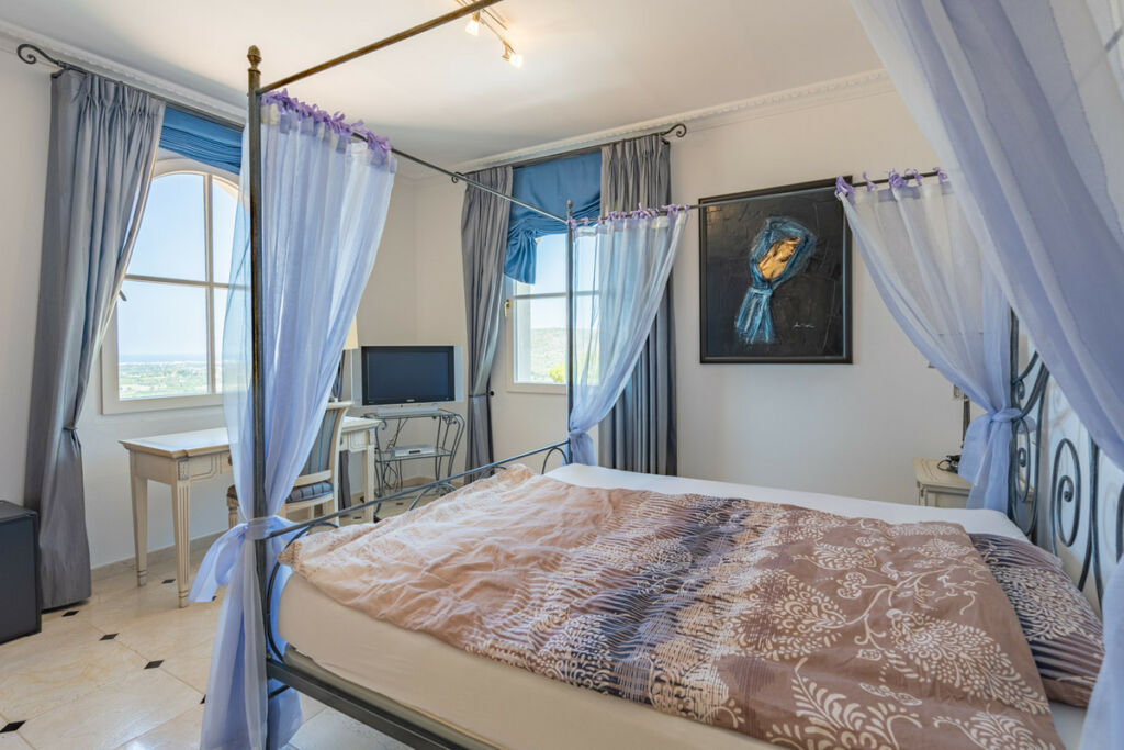 Detached Villa Sella Alicante - image 28