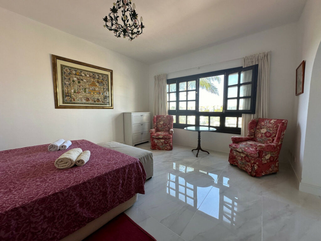Detached Villa San Pedro de Alcántara Málaga - image 28