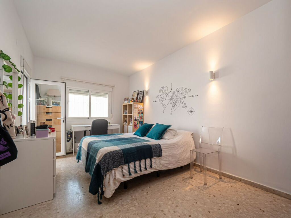 Townhouse Fuengirola Málaga - image 28
