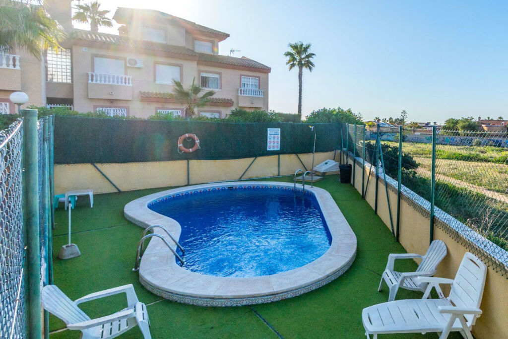 Townhouse Torrevieja Alicante - image 28
