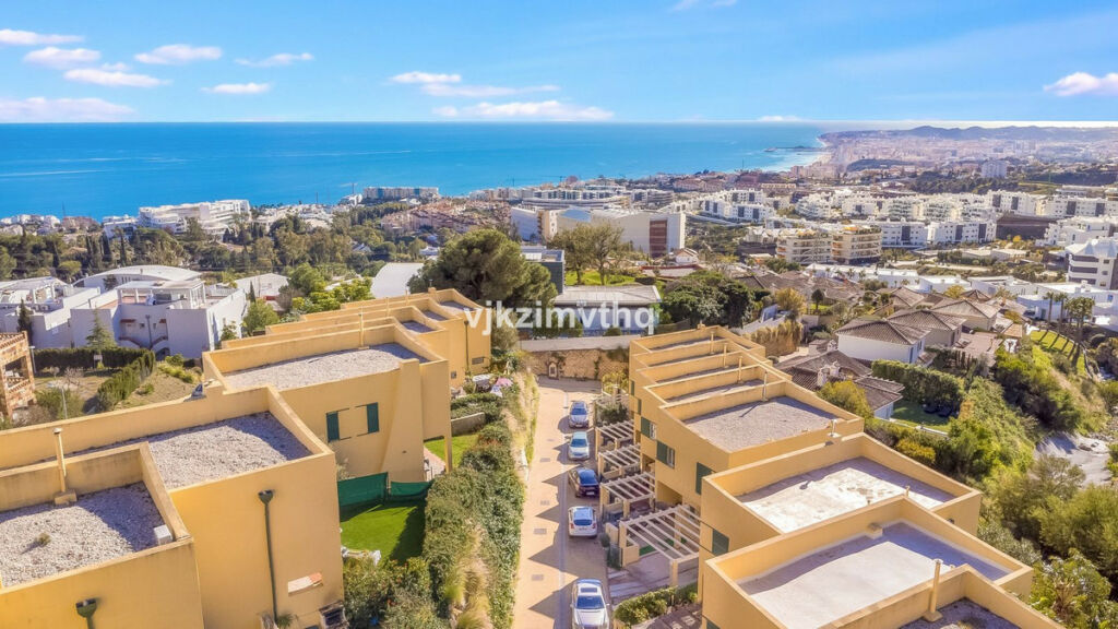 Semi-Detached House Benalmadena Málaga - image 28