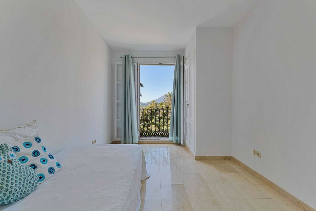 Townhouse Estepona Málaga - image 29