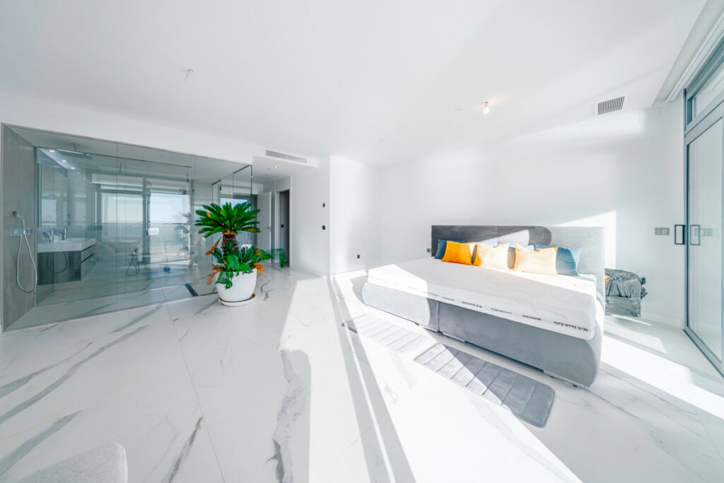 Middle Floor Apartment Benidorm Alicante - image 29
