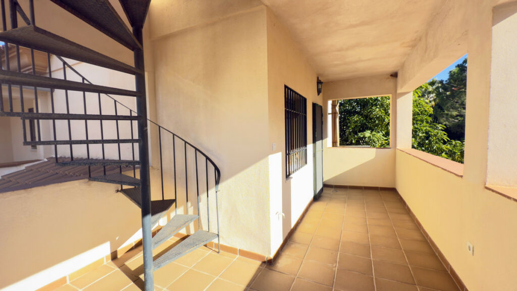 Detached Villa Antequera Málaga - image 29