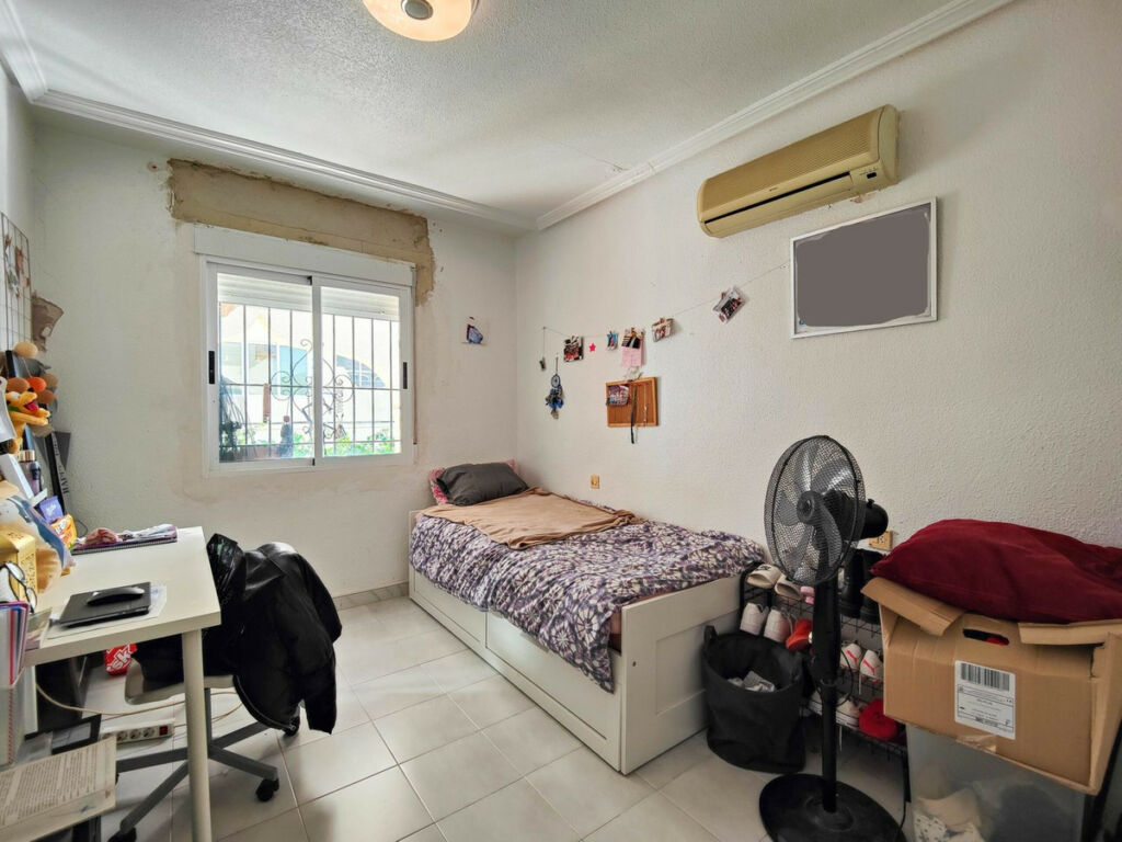Semi-Detached House San Miguel de Salinas Alicante - image 29