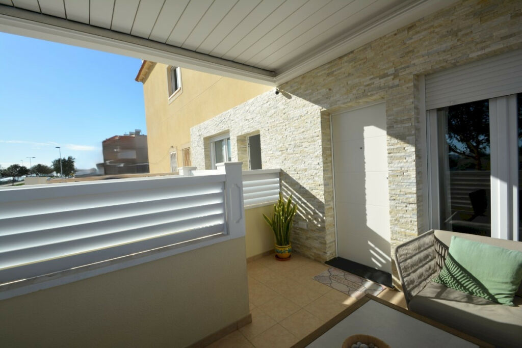 Semi-Detached House Guardamar del Segura Alicante - image 3