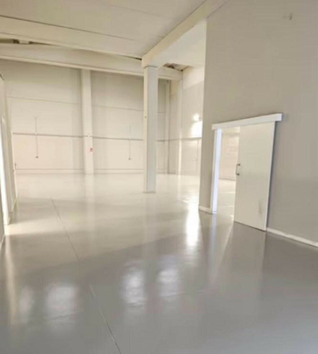 Warehouse Nueva Andalucía Málaga - image 3