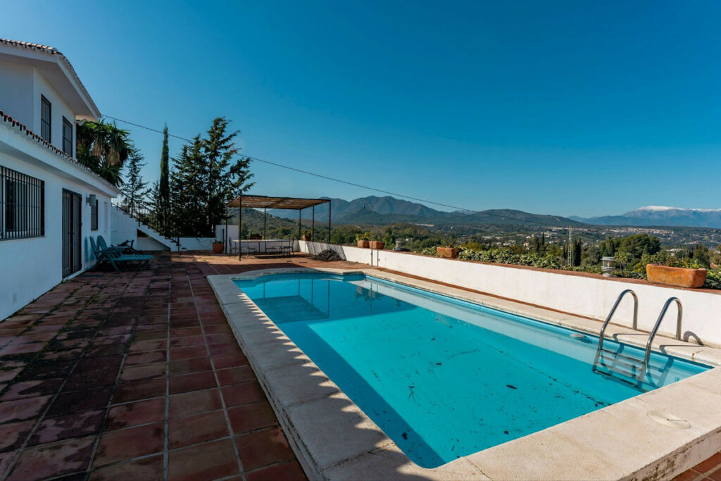 Detached Villa Alhaurín el Grande Málaga - image 45