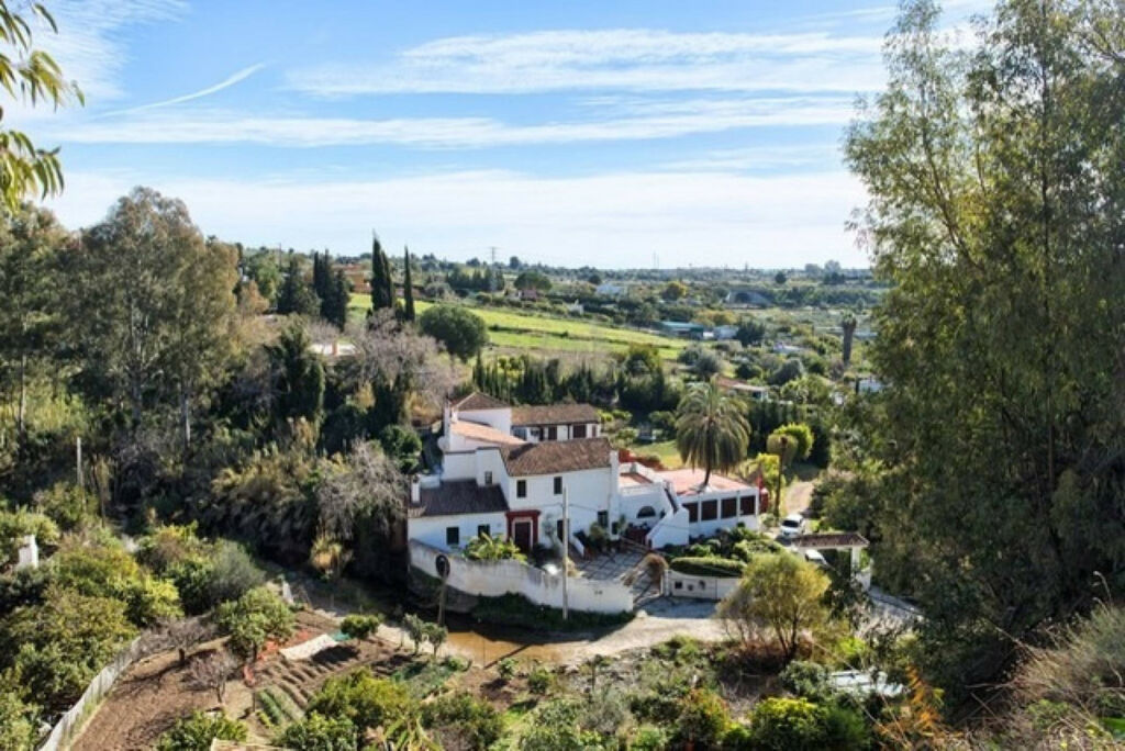 Finca - Cortijo Estepona Málaga - image 22