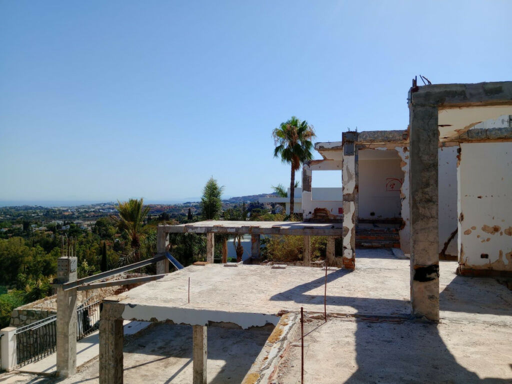 Detached Villa Benahavís Málaga - image 3