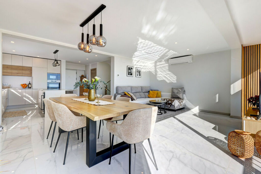 Detached Villa Torreblanca Málaga - image 4
