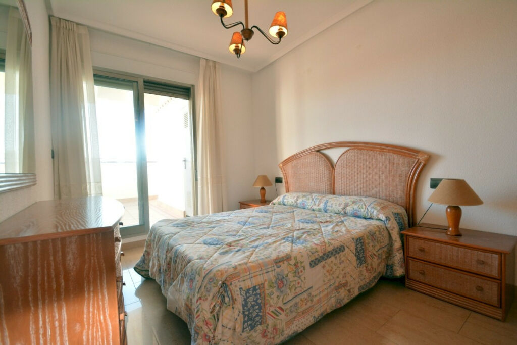 Penthouse Guardamar del Segura Alicante - image 3