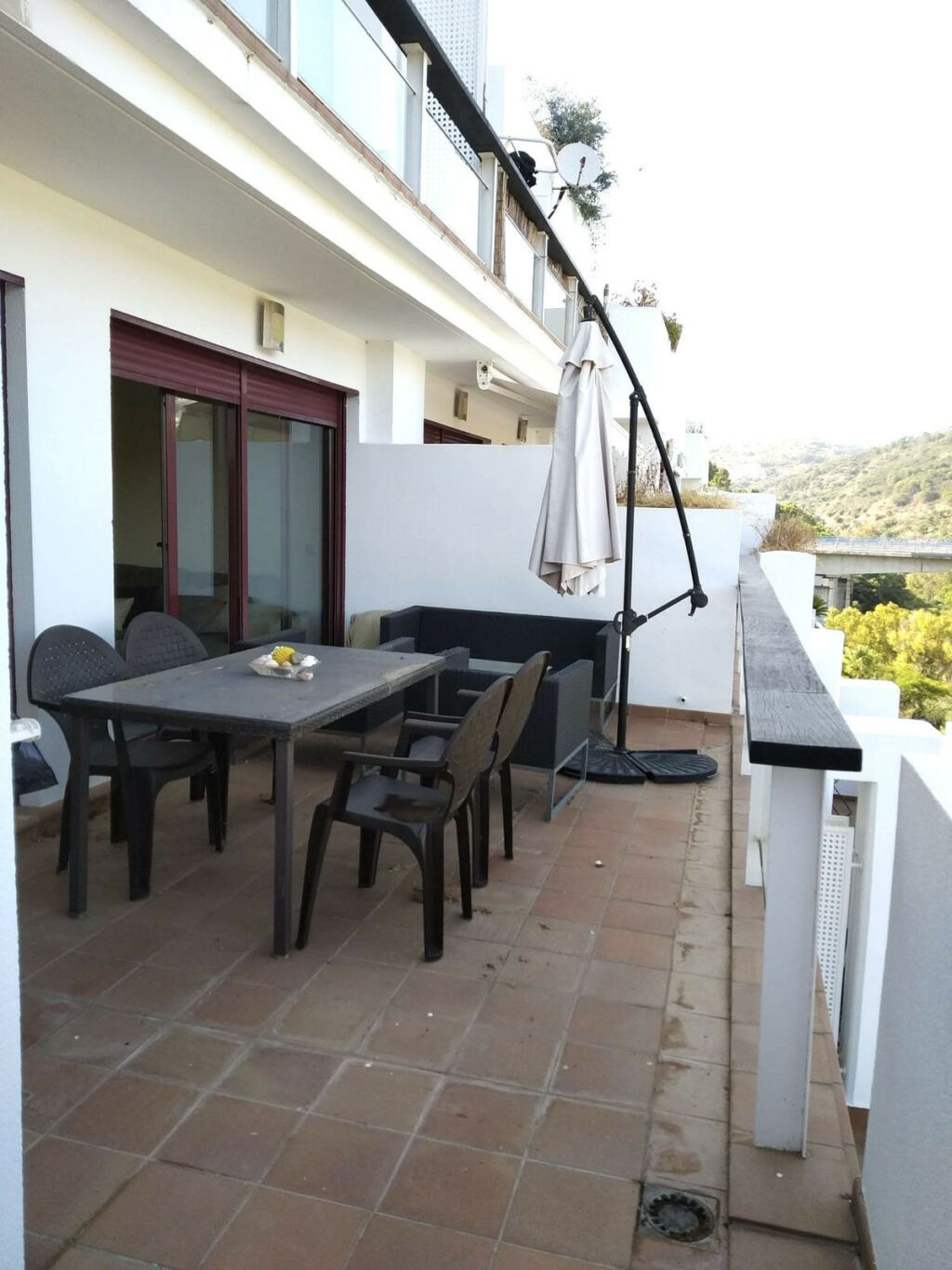 Middle Floor Apartment Benahavís Málaga - image 3