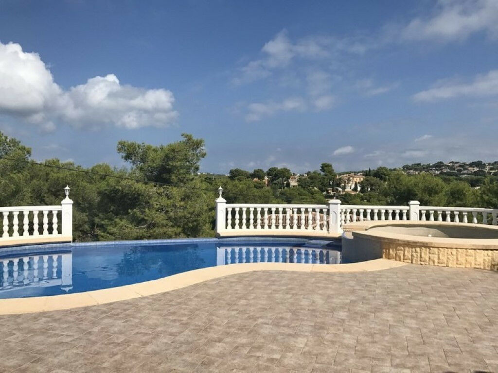 Detached Villa Javea Alicante - image 3