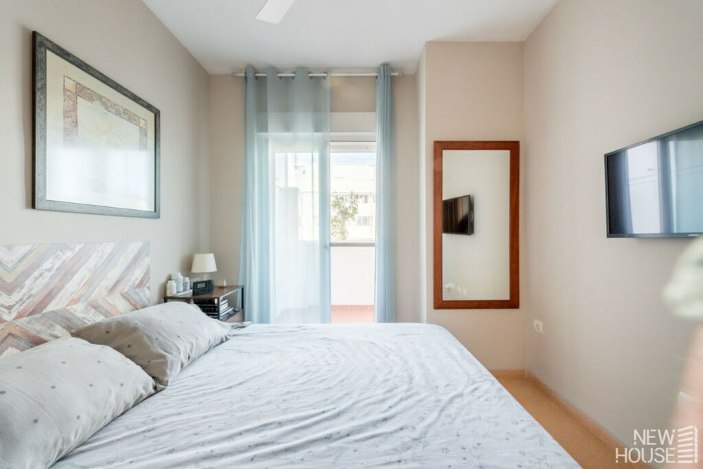 Middle Floor Apartment Playa de San Juan Alicante - image 3