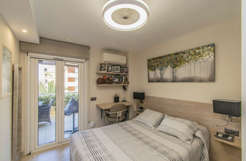 Middle Floor Apartment Marbella Málaga - image 3