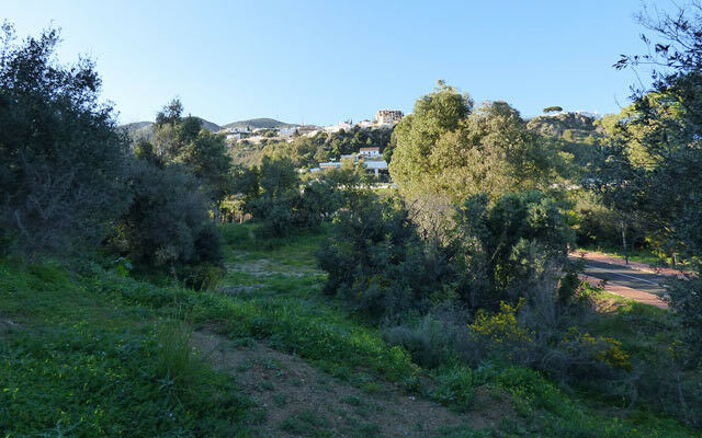 Residential Plot Benalmadena Pueblo Málaga - image 3