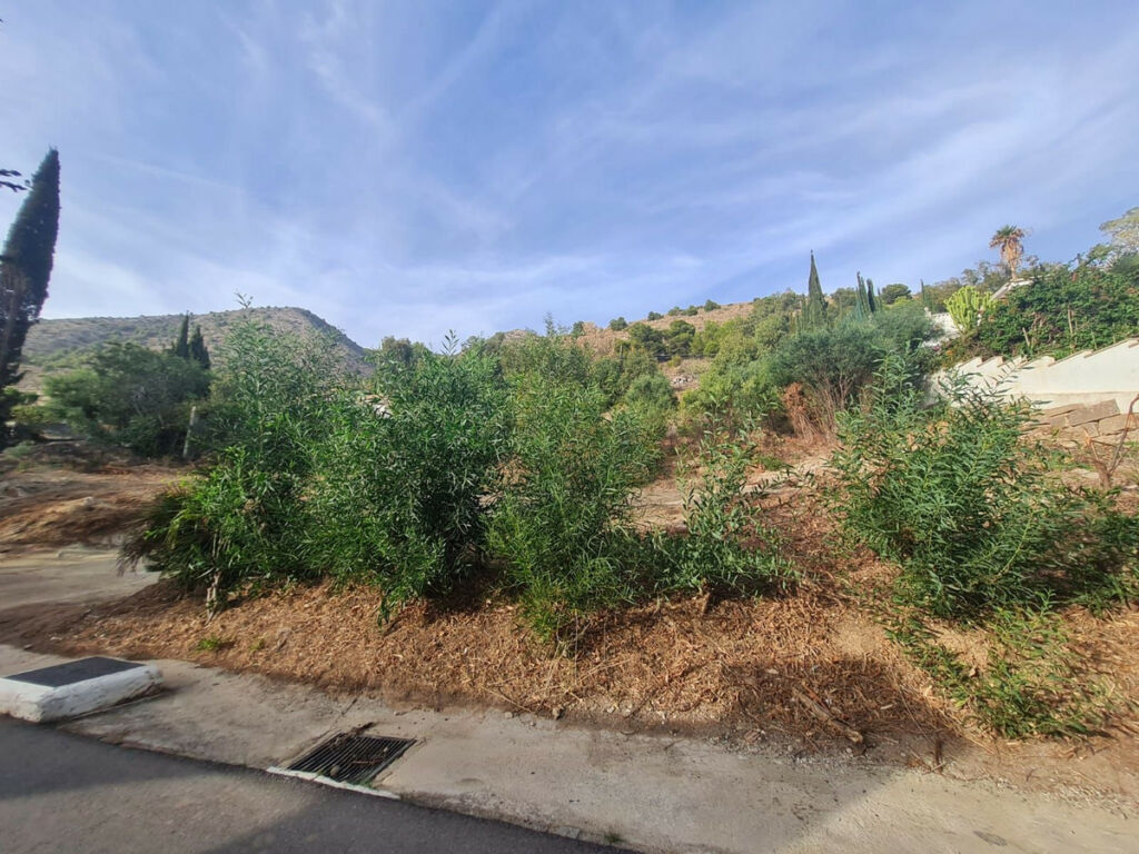 Residential Plot Benalmadena Pueblo Málaga - image 3