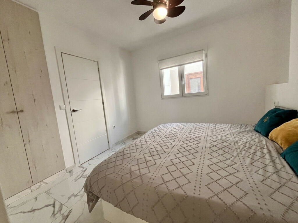 Ground Floor Apartment Villamartin Alicante - image 3