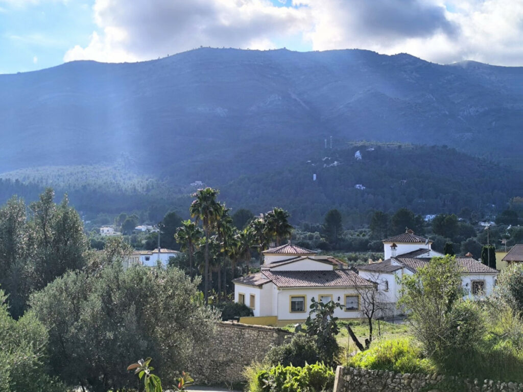 Detached Villa Parcent Alicante - image 3