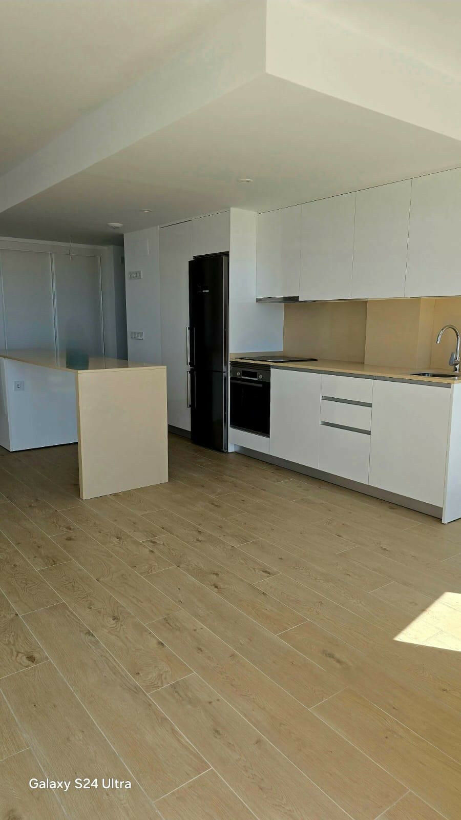 Middle Floor Apartment Estepona Málaga - image 8