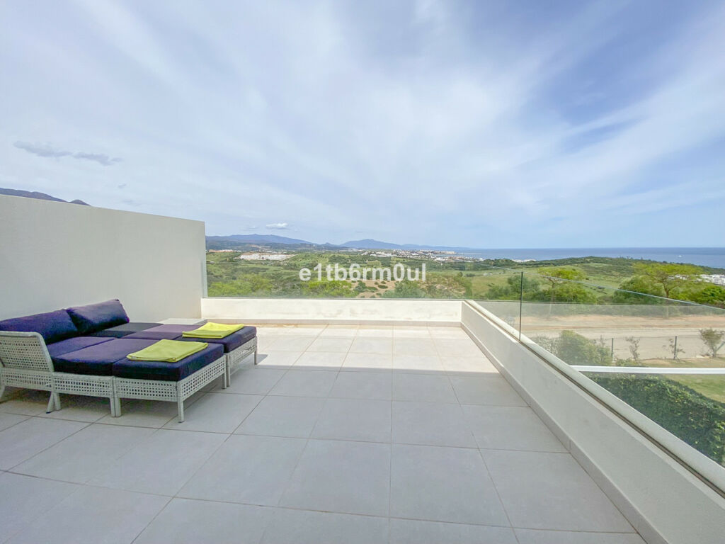 Detached Villa Casares Playa Málaga - image 3