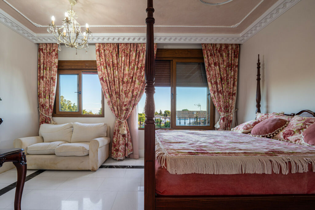 Penthouse Duplex Guadalmina Baja Málaga - image 30