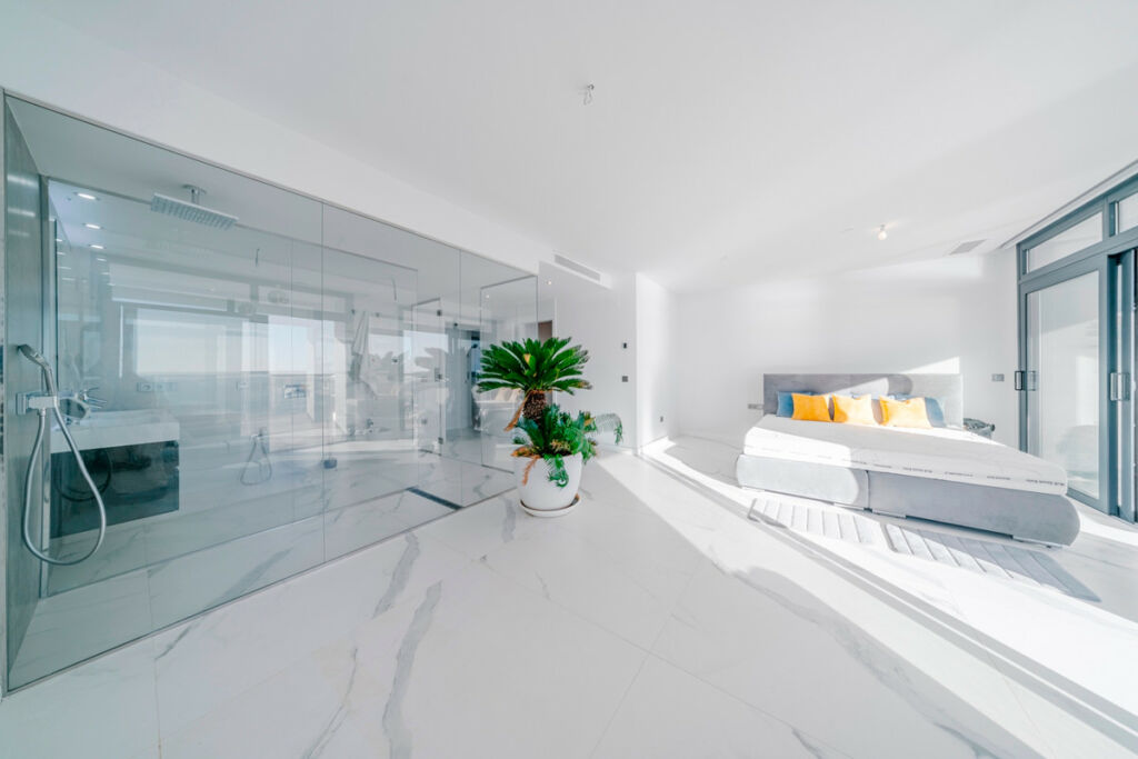 Middle Floor Apartment Benidorm Alicante - image 30
