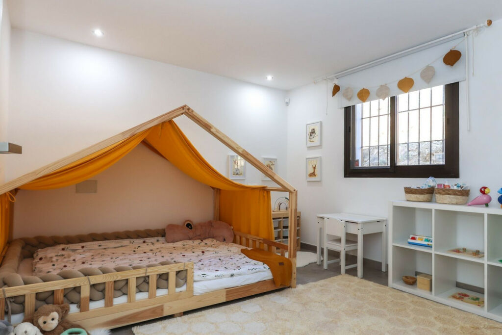 Detached Villa Monda Málaga - image 30