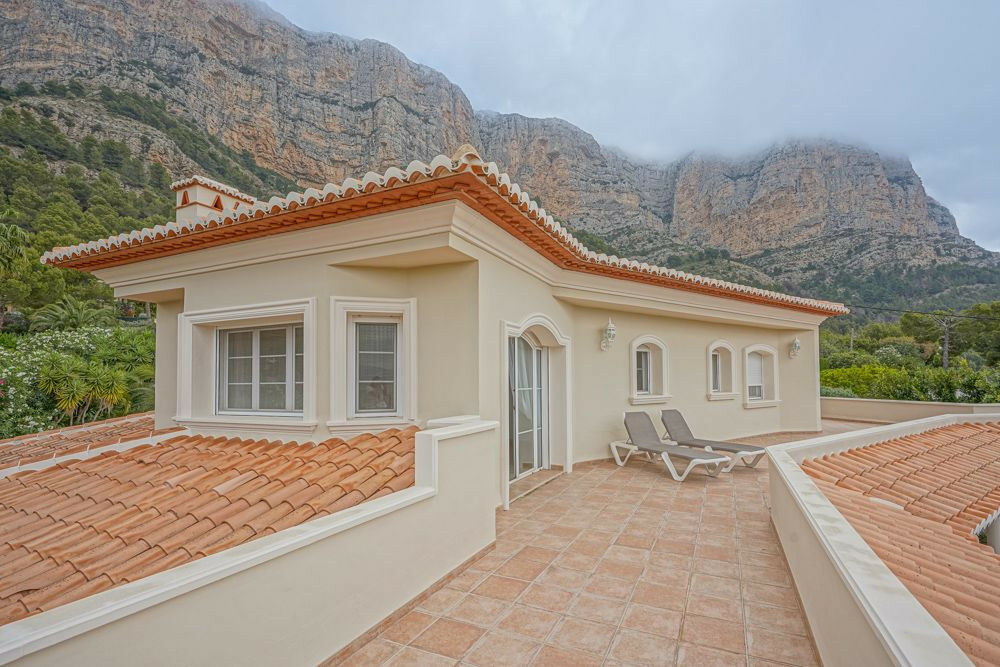 Detached Villa Javea Alicante - image 30