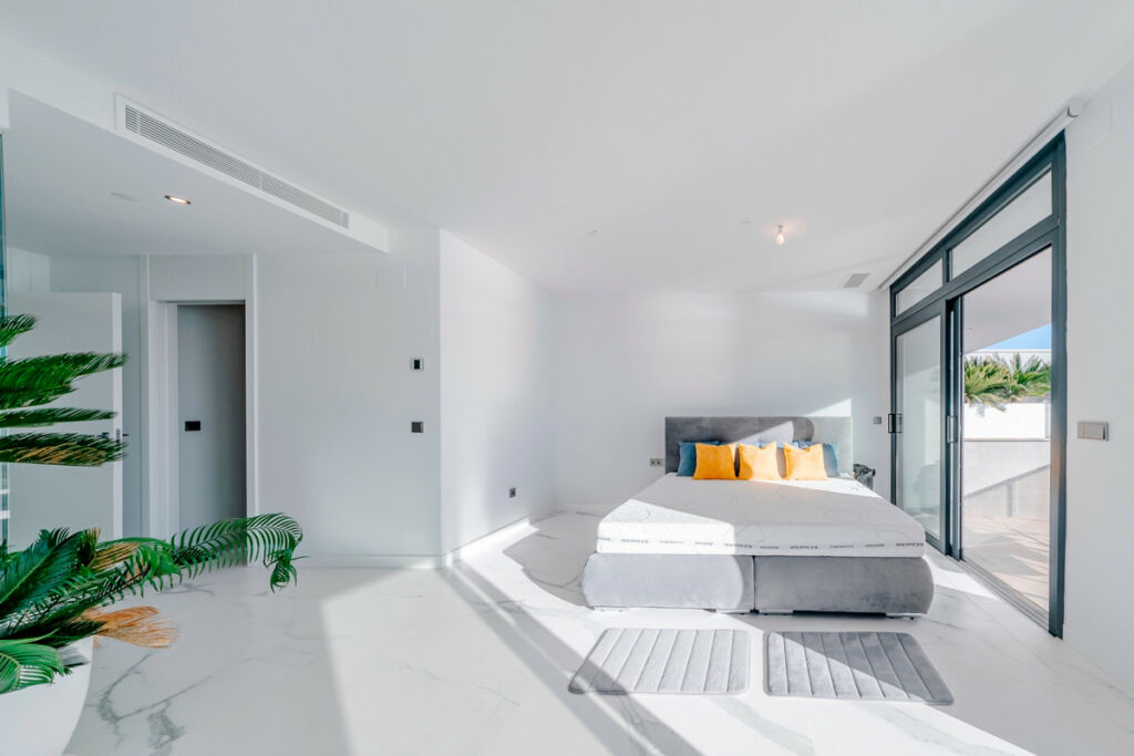Middle Floor Apartment Benidorm Alicante - image 31
