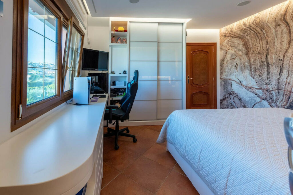 Detached Villa Calpe Alicante - image 31