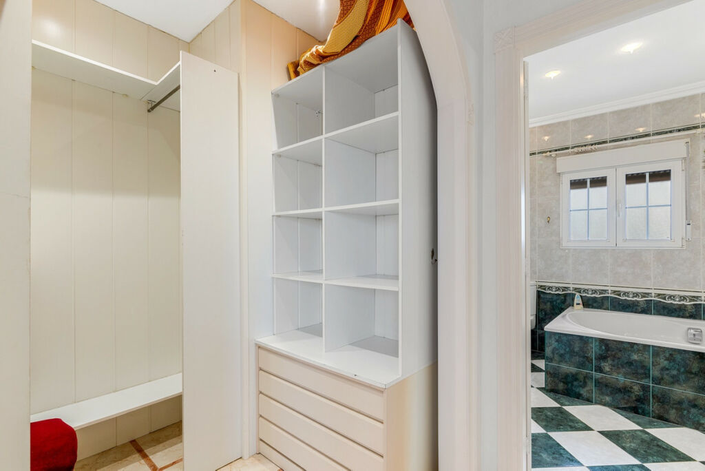 Townhouse Torrevieja Alicante - image 31