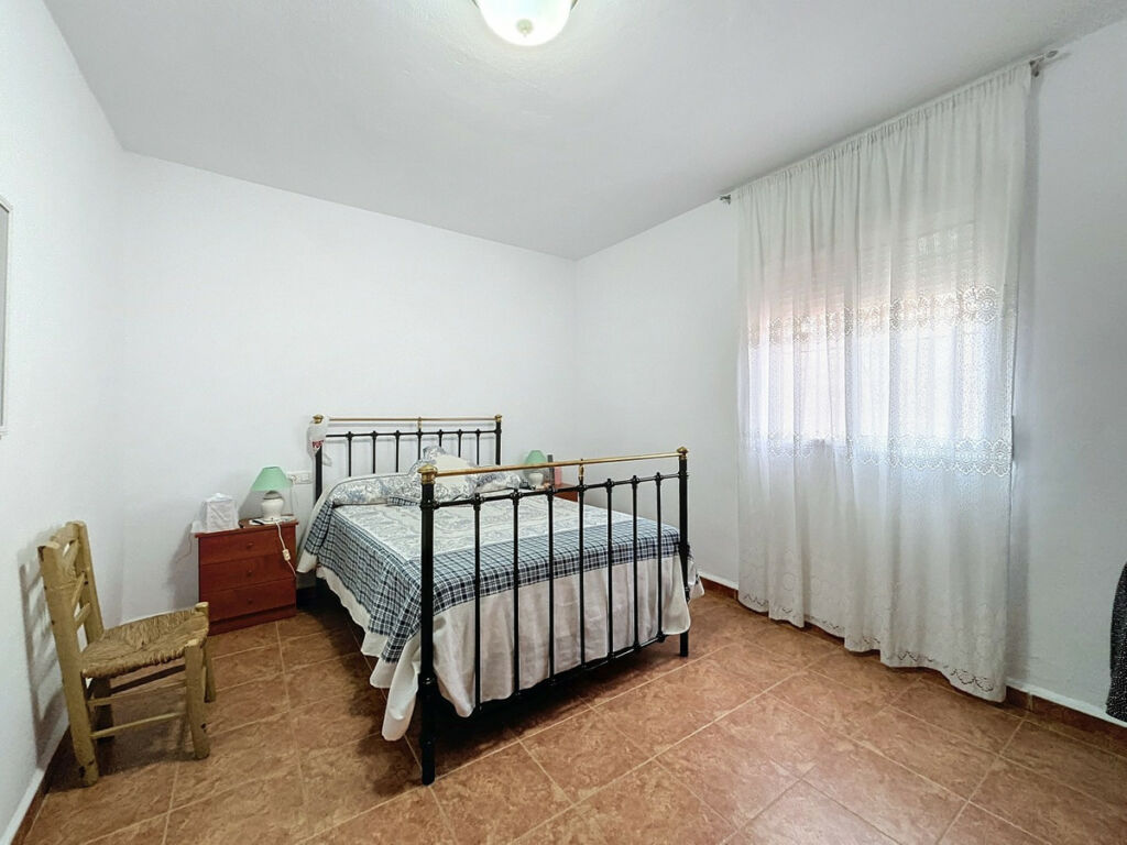 Detached Villa Alcaucín Málaga - image 32