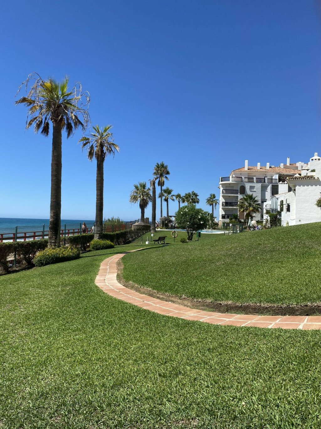 Ground Floor Apartment Calahonda Málaga - image 32