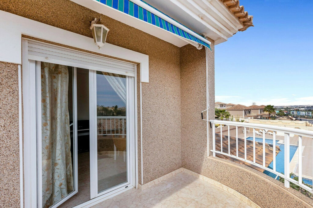 Detached Villa Torrevieja Alicante - image 32