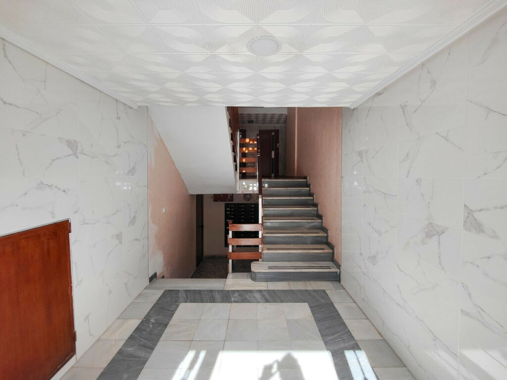 Middle Floor Apartment Punta Prima Alicante - image 32