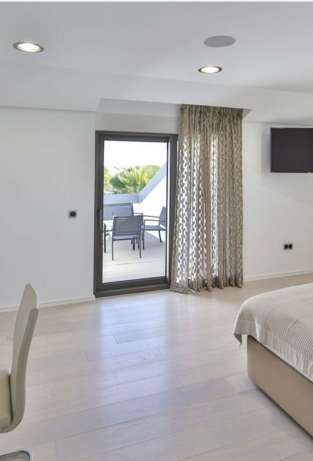 Detached Villa Sotogrande Cádiz - image 32