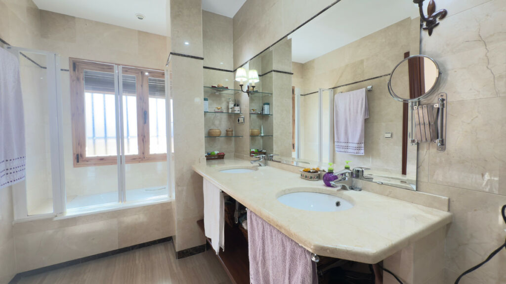 Detached Villa Antequera Málaga - image 33