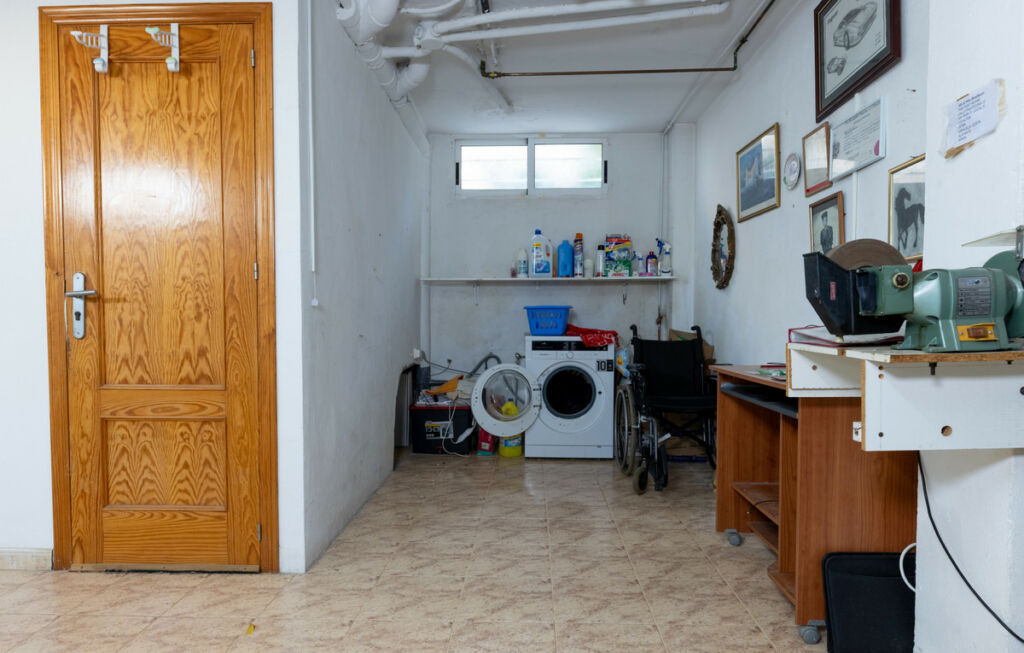 Detached Villa Los Altos Alicante - image 33