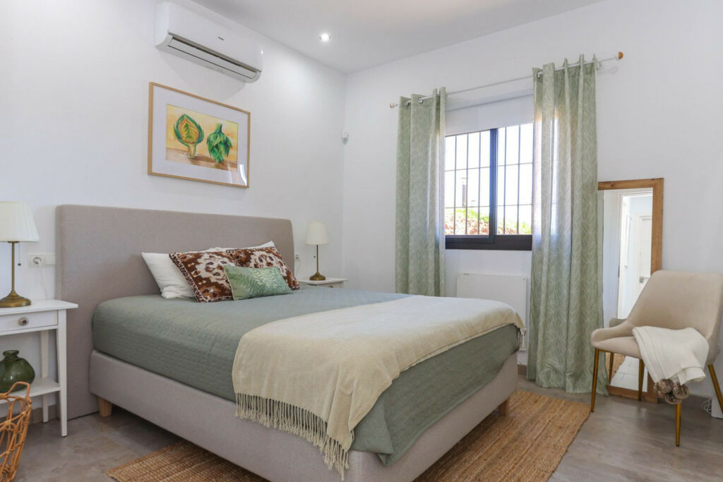 Detached Villa Monda Málaga - image 33