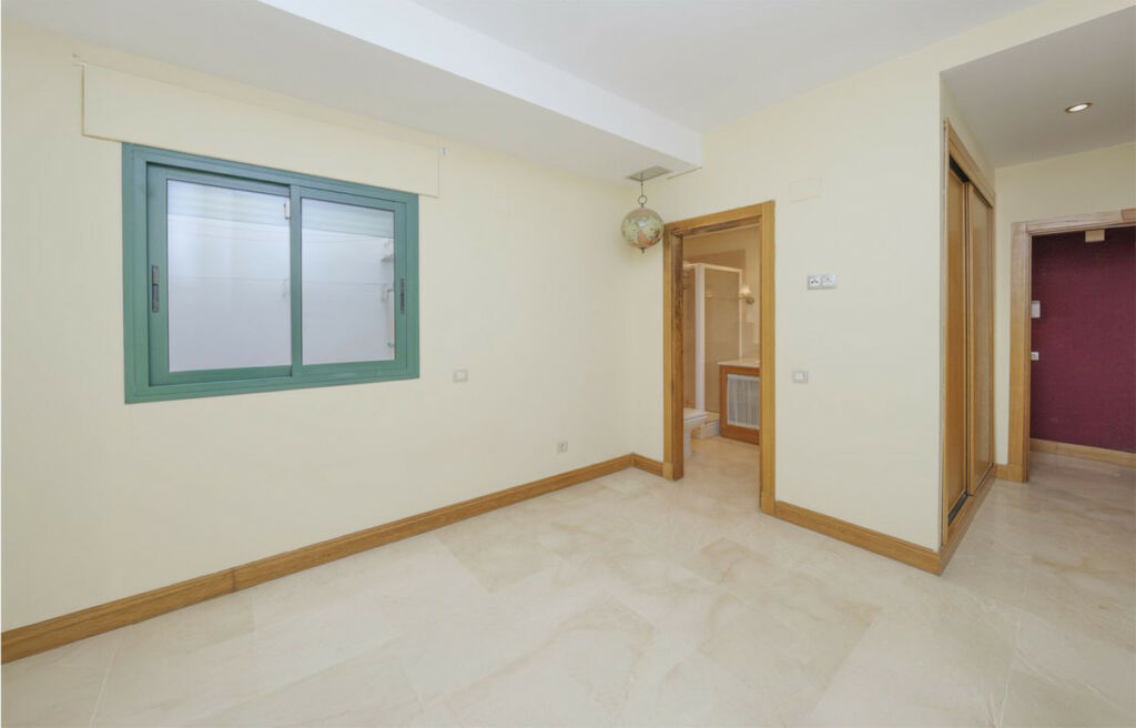 Ground Floor Apartment Málaga Málaga - image 32