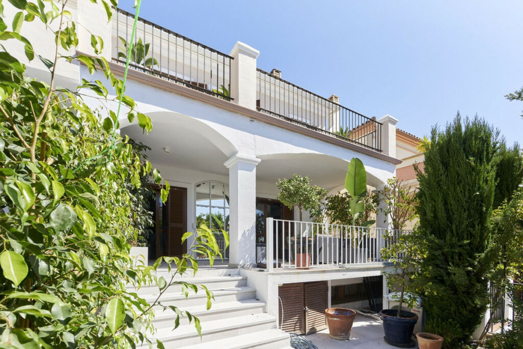 Semi-Detached House The Golden Mile Málaga - image 33