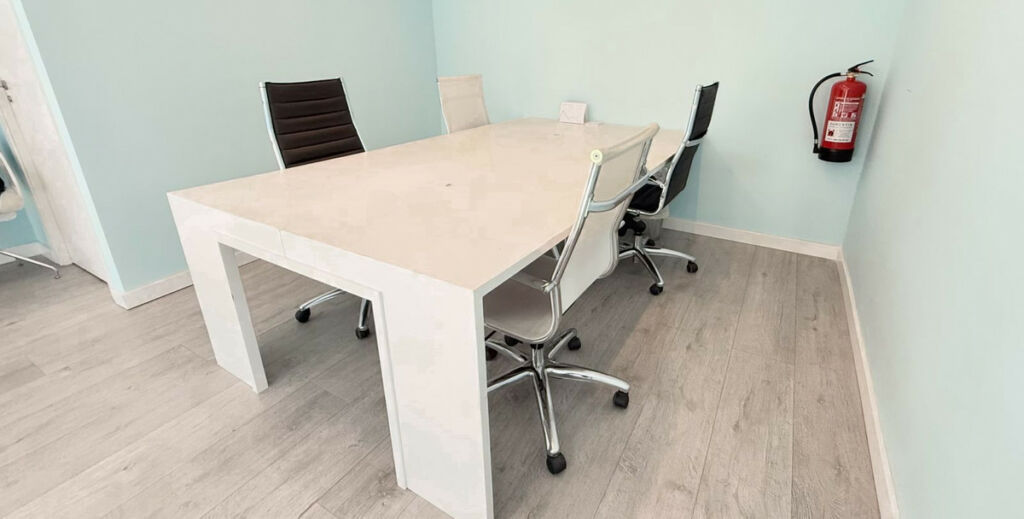 Office Nueva Andalucía Málaga - image 33